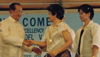 PSL%202014 vol07-no01-p241-244%20Flores